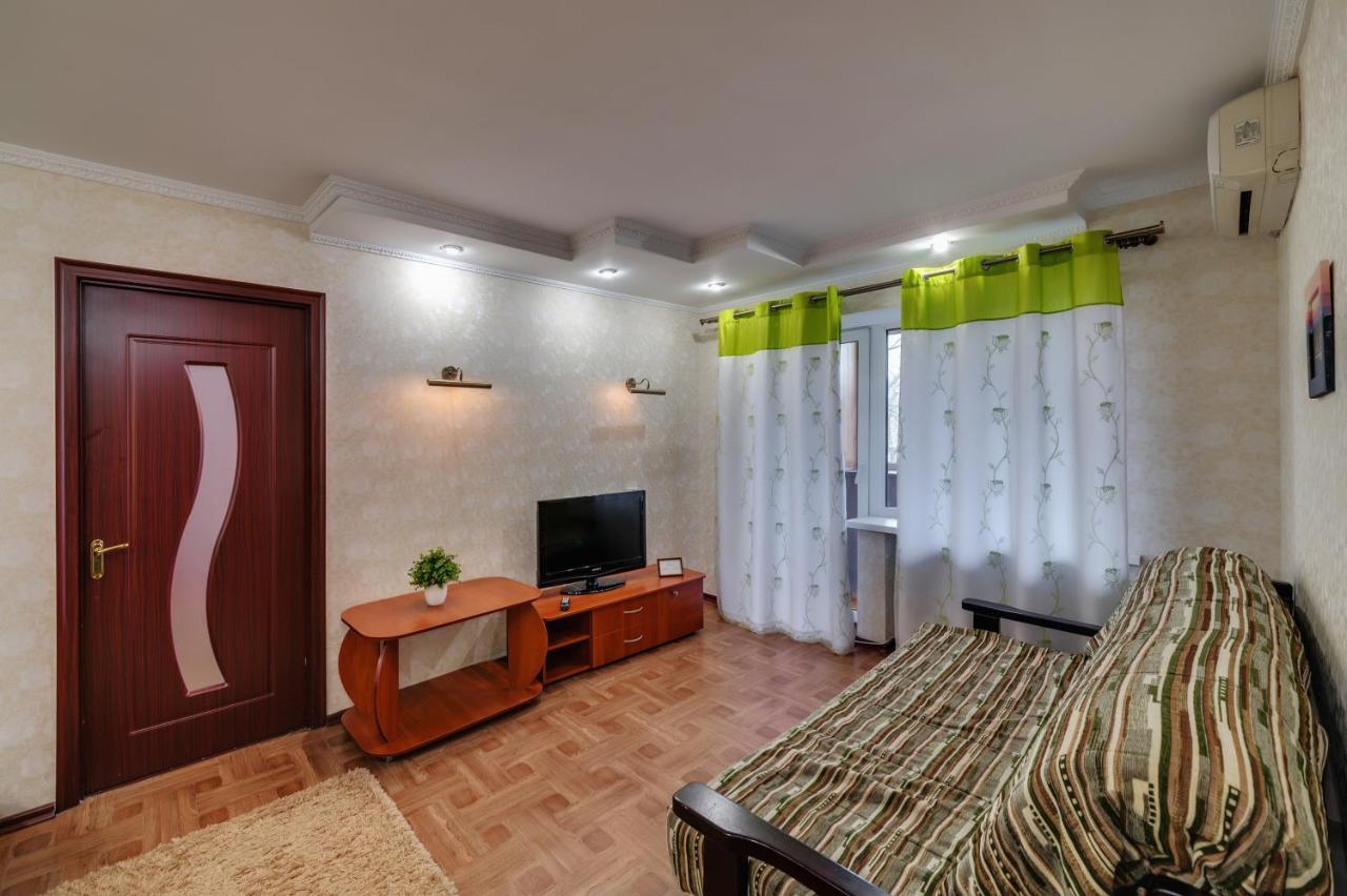 Apartment - Sobornyi Prospect 93 Zaporizhia 外观 照片