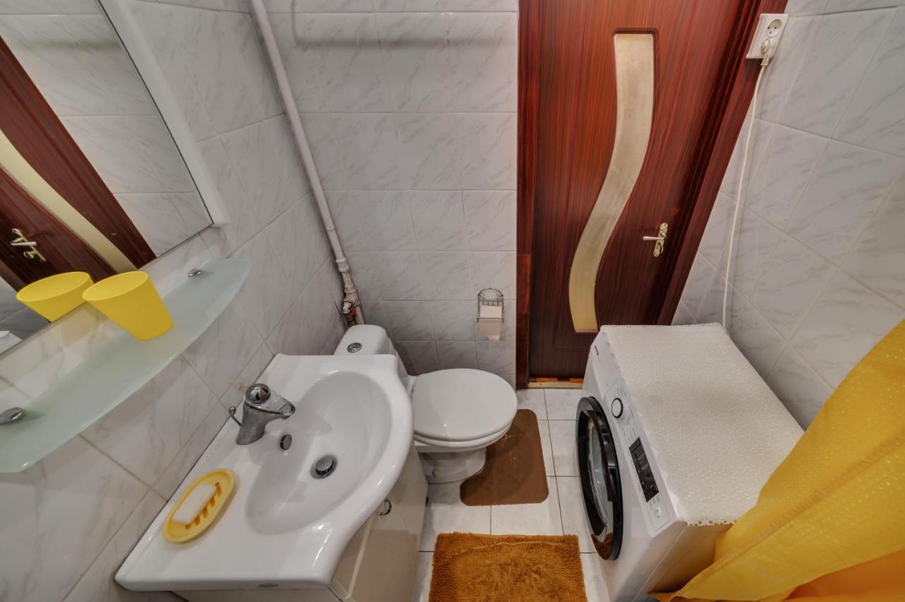 Apartment - Sobornyi Prospect 93 Zaporizhia 外观 照片