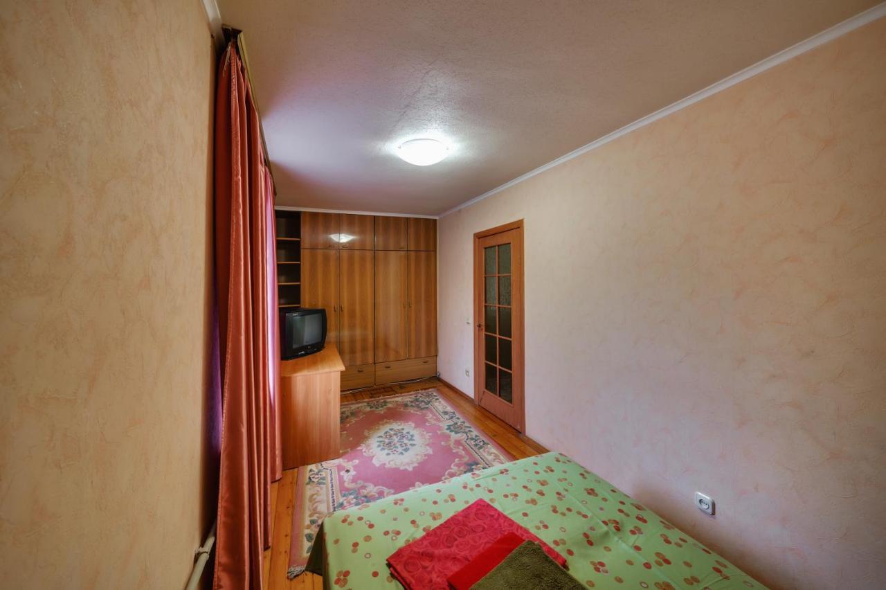 Apartment - Sobornyi Prospect 93 Zaporizhia 外观 照片