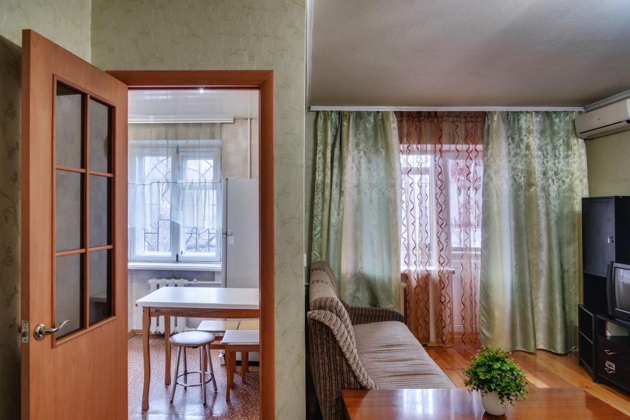 Apartment - Sobornyi Prospect 93 Zaporizhia 外观 照片