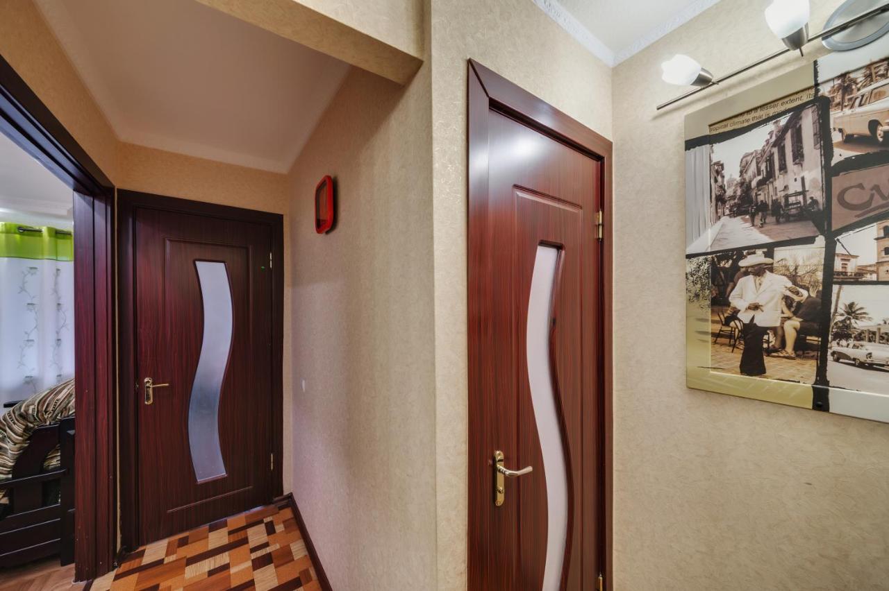 Apartment - Sobornyi Prospect 93 Zaporizhia 外观 照片